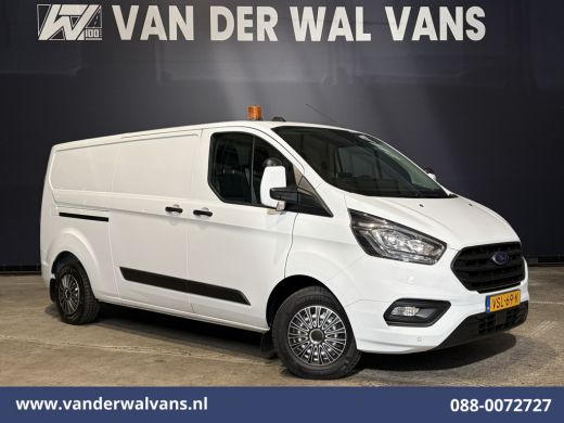 Ford Transit Custom 2.0 TDCI 130pk L2H1 Euro6 Airco | Camera | LED | Apple Carplay | Omvormer | 2800kg Trekhaak Cruis... ActivLease financial lease