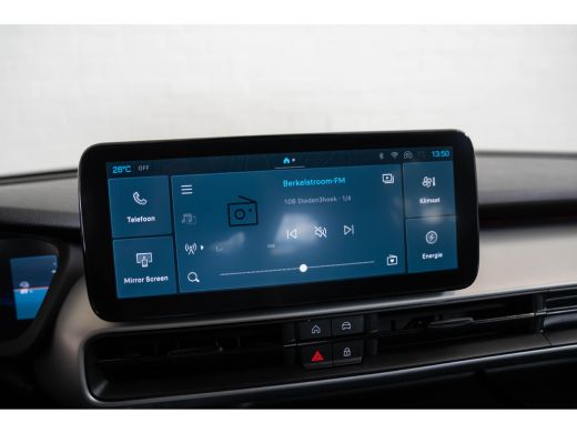 Jeep Avenger Summit 54 kWh | Camera | Apple Carplay & Android Auto | Climate Controle | Keyless | Parkeersenso... ActivLease financial lease