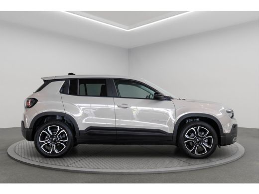 Jeep Avenger Summit 54 kWh | Camera | Apple Carplay & Android Auto | Climate Controle | Keyless | Parkeersenso... ActivLease financial lease