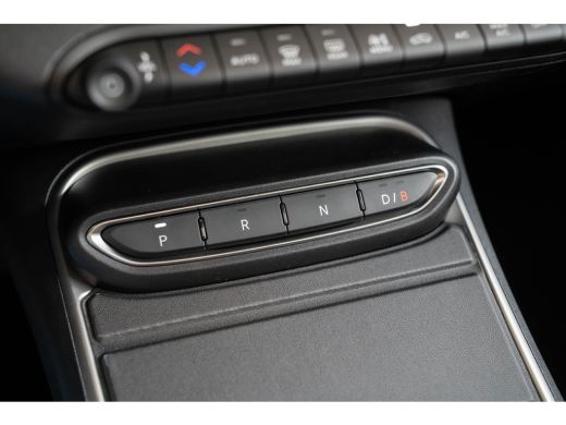 Jeep Avenger Summit 54 kWh | Tot 8 Jaar Garantie | Warmtepomp | Schuif-Kanteldak | Winter Pack | Camera | Navi... ActivLease financial lease