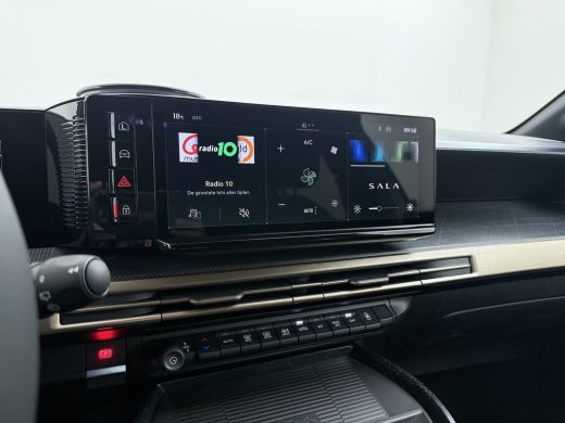 Lancia Ypsilon LX 54 kWh | 11 kW lader | Achteruitrijcamera | Airco (automatisch) ActivLease financial lease