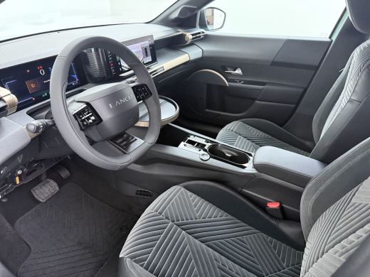 Lancia Ypsilon LX 54 kWh | 11 kW lader | Achteruitrijcamera | Airco (automatisch) ActivLease financial lease