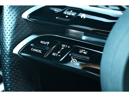 Mercedes-Benz GLC 400e 4M AMG Luchtv Trekh Distronic 360 Night 4WS 20inch ActivLease financial lease
