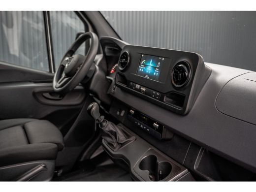 Mercedes-Benz Sprinter 311 CDI RWD L2H2 | Volledig Ingericht | Mbux | Camera | Climatronic ActivLease financial lease