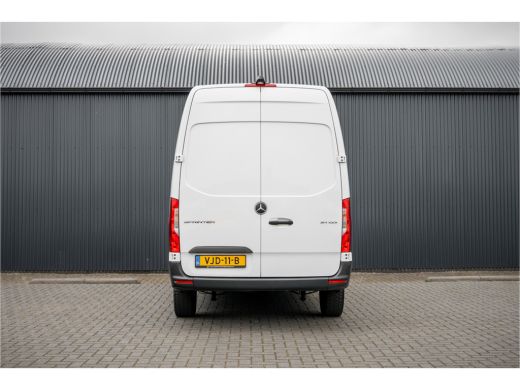 Mercedes-Benz Sprinter 311 CDI RWD L2H2 | Volledig Ingericht | Mbux | Camera | Climatronic ActivLease financial lease