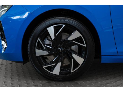 Opel Astra GS - Plug-In Hybrid | Trekhaak | Intelli-Lux Koplampen | Panoramisch zonnedak | Infotainment Pakk... ActivLease financial lease