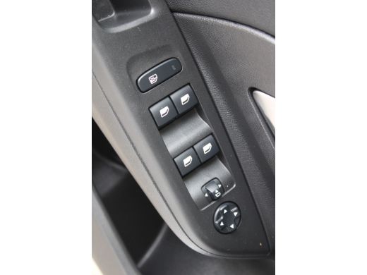 Opel Corsa 1.2 Elegance | Automaat | Achteruitrijcamera | Parkeersensoren voor en achter | Apple carplay | ActivLease financial lease
