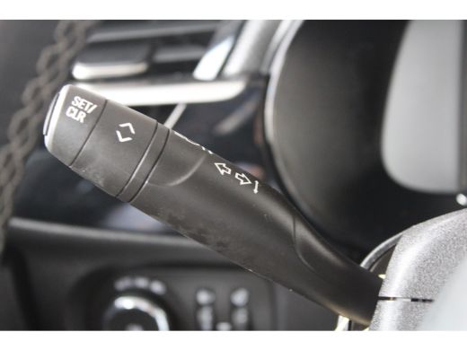 Opel Corsa 1.2 Elegance | Automaat | Achteruitrijcamera | Parkeersensoren voor en achter | Apple carplay | ActivLease financial lease