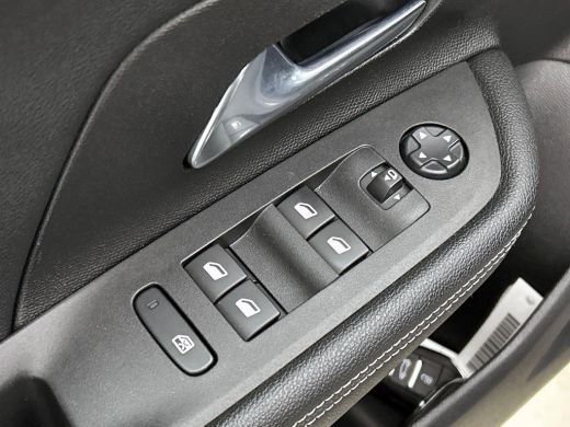 Opel Mokka 1.2 Turbo 130pk Ultimate CAMERA | CARPLAY | AD-CRUISE | LEER-ALCANTARA ActivLease financial lease