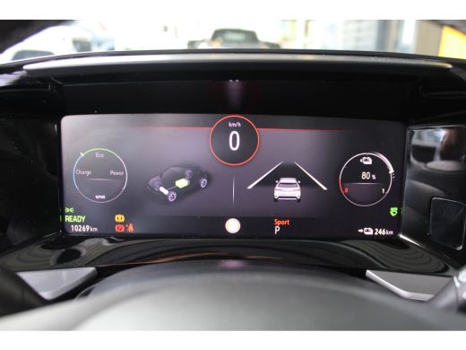 Opel Mokka-e Level 3 50 kWh | Warmtepomp | Winterpakket | Climate control | Dode-hoek detectie | Keyless start | ActivLease financial lease