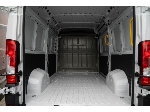 Opel Movano 2.2D 140PK Automaat S&S L2H2 3.5T | BPM Vrij! | Climate Controle | Navigatie | Camera | Cruise Co... ActivLease financial lease