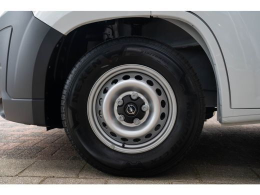 Opel Movano 2.2D 140PK Automaat S&S L2H2 3.5T | BPM Vrij! | Climate Controle | Navigatie | Camera | Cruise Co... ActivLease financial lease