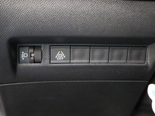 Peugeot 2008 1.2 PureTech Active Cruise Control | Parkeersensoren | Apple Carplay/Android Auto | Navigatie ActivLease financial lease