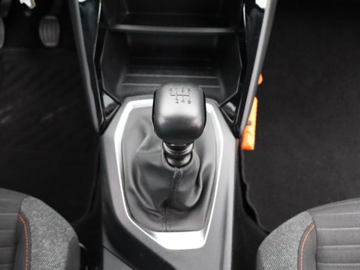 Peugeot 2008 1.2 PureTech Active Cruise Control | Parkeersensoren | Apple Carplay/Android Auto | Navigatie ActivLease financial lease