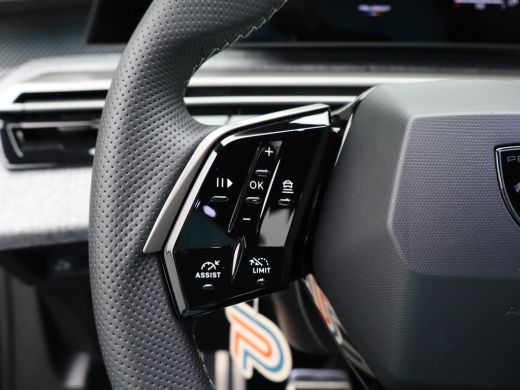 Peugeot 3008 1.2 Hybrid 145 GT Camera | Cruise Control Adaptief | Stoel en Stuur Verwarming | 19" Lichtmetalen... ActivLease financial lease