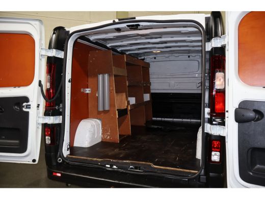 Renault Trafic 1.6 dCi 120pk L2 H1 Airco Trekhaak ActivLease financial lease