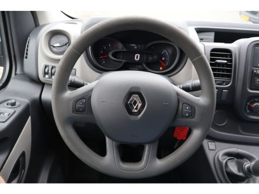 Renault Trafic 1.6 dCi 120pk L2 H1 Airco Trekhaak ActivLease financial lease