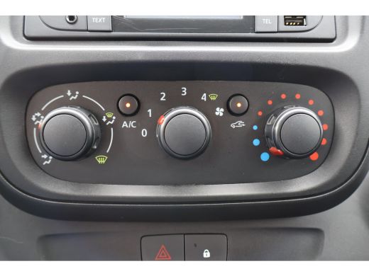 Renault Trafic 1.6 dCi 120pk L2 H1 Airco Trekhaak ActivLease financial lease