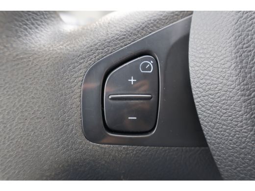 Renault Trafic 1.6 dCi 120pk L2 H1 Airco Trekhaak ActivLease financial lease