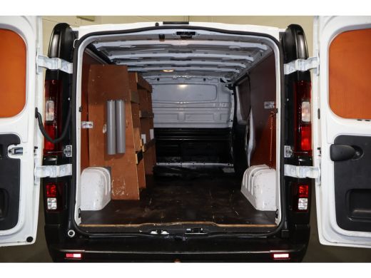 Renault Trafic 1.6 dCi 120pk L2 H1 Airco Trekhaak ActivLease financial lease