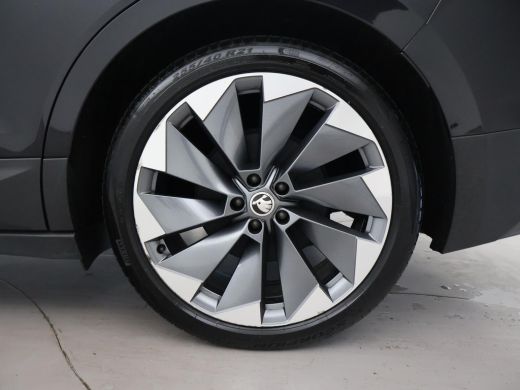 Skoda Enyaq iV 80 SOH 93% + LEDER | PANORAMA | TREKHAAK | 21 INCH | ADAPTIVE CRUISE | CAMERA | STOELVERW. | MATR... ActivLease financial lease