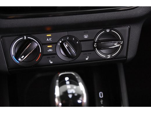 Skoda Kamiq Ambition DSG *1ste Eigenaar*Navigatie*Stoelverwarming* ActivLease financial lease