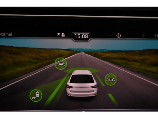 Skoda Superb Combi 1.4 TSI iV Hybrid Luxury *1ste Eigenaar* ActivLease financial lease