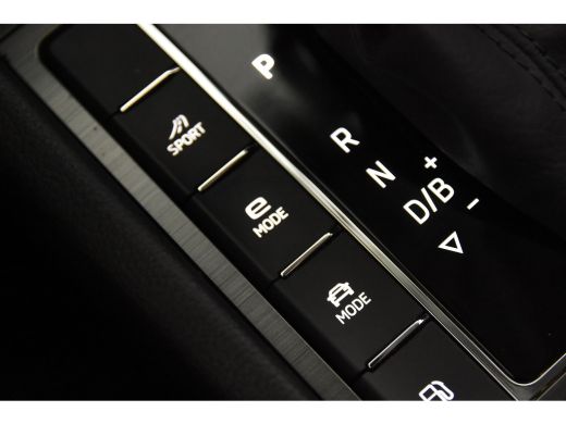 Skoda Superb Combi 1.4 TSI iV Hybrid Luxury *1ste Eigenaar* ActivLease financial lease