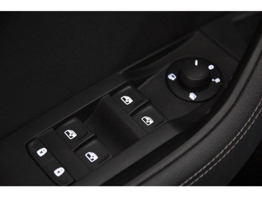 Skoda Superb Combi 1.4 TSI iV Hybrid Luxury *1ste Eigenaar* ActivLease financial lease