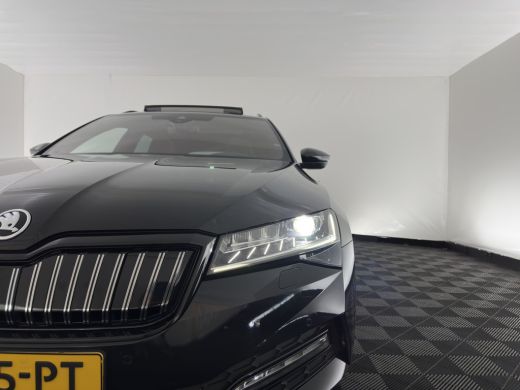 Skoda Superb Combi 1.4 TSI iV Sportline Business (Plug-in) (INCL-BTW) Aut. *PANO | LEATHER-ALCANTARA | FULL-LE... ActivLease financial lease