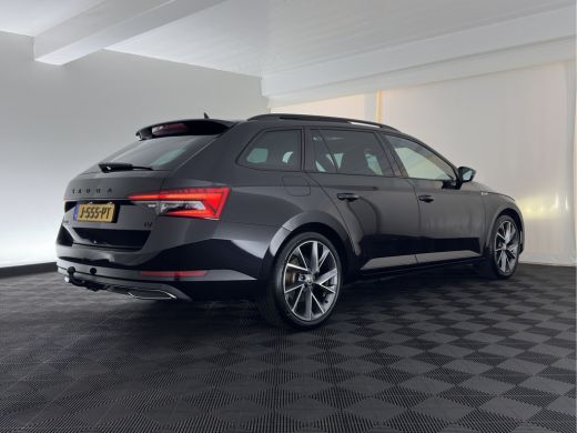 Skoda Superb Combi 1.4 TSI iV Sportline Business (Plug-in) (INCL-BTW) Aut. *PANO | LEATHER-ALCANTARA | FULL-LE... ActivLease financial lease