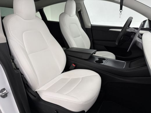 Tesla Model Y Long Range AWD 75 kWh | Snelladen | Autopilot | SOH 90% | Camera | Memory | Pano | Stoel/Stuurverw. ActivLease financial lease