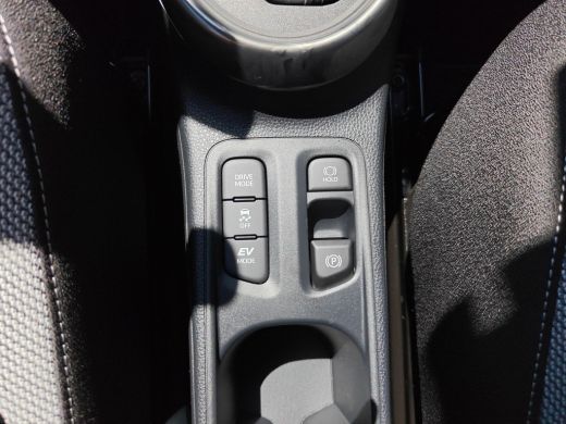 Toyota Aygo Hybrid 115 GR Sport ActivLease financial lease