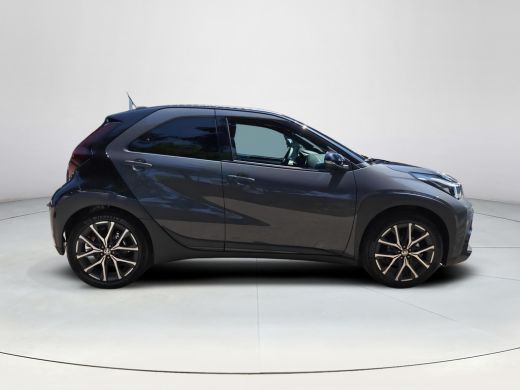 Toyota Aygo Hybrid 115 GR Sport ActivLease financial lease