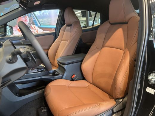 Toyota C-HR+ First Edition 77 kWh ActivLease financial lease