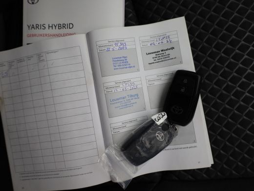 Toyota Yaris 1.5 Hybrid Executive | JBL | Keyless | Head Up | Stoelverw. | Navi | Prijs Rijklaar!! ActivLease financial lease