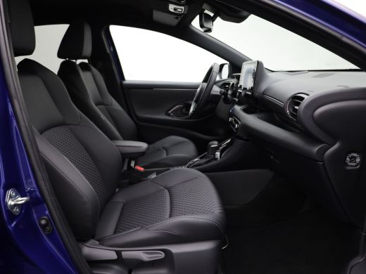 Toyota Yaris 1.5 Hybrid Executive | JBL | Keyless | Head Up | Stoelverw. | Navi | Prijs Rijklaar!! ActivLease financial lease