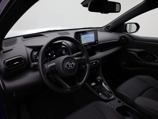 Toyota Yaris 1.5 Hybrid Executive | JBL | Keyless | Head Up | Stoelverw. | Navi | Prijs Rijklaar!! ActivLease financial lease