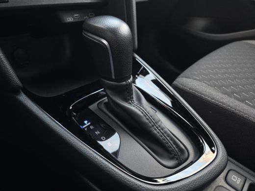Toyota Yaris Cross 1.5 Hybrid 115 Dynamic Plus | Apple CarPlay | Parkeersensoren | Stoelverwarming | Rijklaar incl. ... ActivLease financial lease