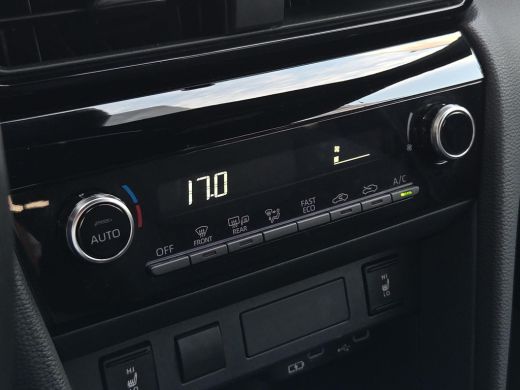 Toyota Yaris Cross 1.5 Hybrid 115 Dynamic Plus | Apple CarPlay | Parkeersensoren | Stoelverwarming | Rijklaar incl. ... ActivLease financial lease