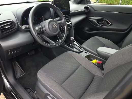Toyota Yaris Cross 1.5 Hybrid 115 Dynamic Plus | Apple CarPlay | Parkeersensoren | Stoelverwarming | Rijklaar incl. ... ActivLease financial lease