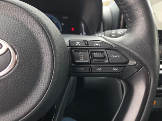 Toyota Yaris Cross 1.5 Hybrid 115 Dynamic Plus | Apple CarPlay | Parkeersensoren | Stoelverwarming | Rijklaar incl. ... ActivLease financial lease