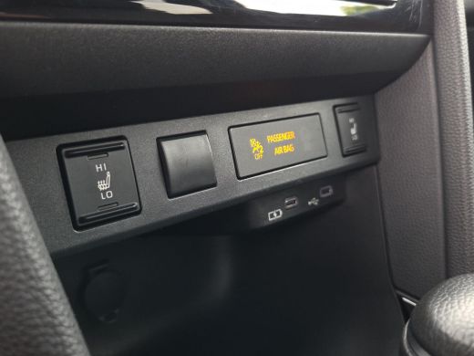 Toyota Yaris Cross 1.5 Hybrid 115 Dynamic Plus | Apple CarPlay | Parkeersensoren | Stoelverwarming | Rijklaar incl. ... ActivLease financial lease