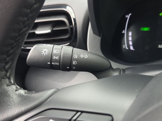 Toyota Yaris Cross 1.5 Hybrid 115 Dynamic Plus | Apple CarPlay | Parkeersensoren | Stoelverwarming | Rijklaar incl. ... ActivLease financial lease