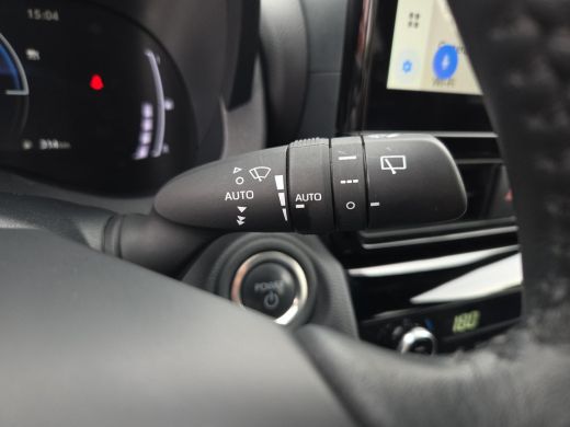 Toyota Yaris Cross 1.5 Hybrid 115 Dynamic Plus | Apple CarPlay | Parkeersensoren | Stoelverwarming | Rijklaar incl. ... ActivLease financial lease