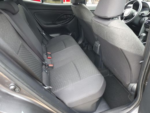 Toyota Yaris Cross 1.5 Hybrid 115 Dynamic Plus | Apple CarPlay | Parkeersensoren | Stoelverwarming | Rijklaar incl. ... ActivLease financial lease