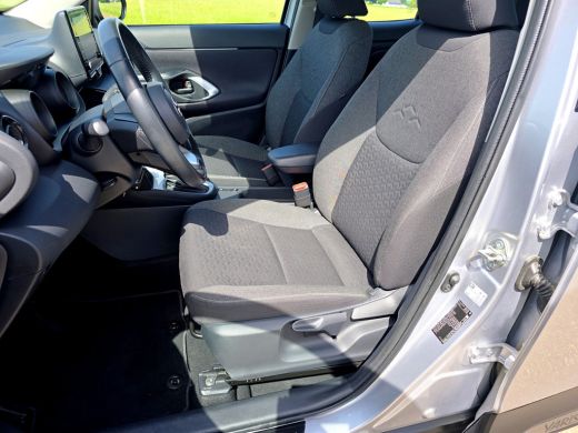 Toyota Yaris Cross 1.5 Hybrid Active - 115 Pk - ParkeerCamera - Apple Carplay Android Auto ActivLease financial lease