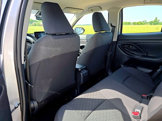 Toyota Yaris Cross 1.5 Hybrid Active - 115 Pk - ParkeerCamera - Apple Carplay Android Auto ActivLease financial lease