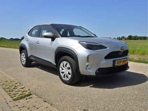Toyota Yaris Cross 1.5 Hybrid Active - 115 Pk - ParkeerCamera - Apple Carplay Android Auto ActivLease financial lease