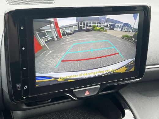 Toyota Yaris Cross 1.5 Hybrid Dynamic | Stoelverwarming | Parkeersensoren | Dode hoek waarschuwing | Carplay | ActivLease financial lease